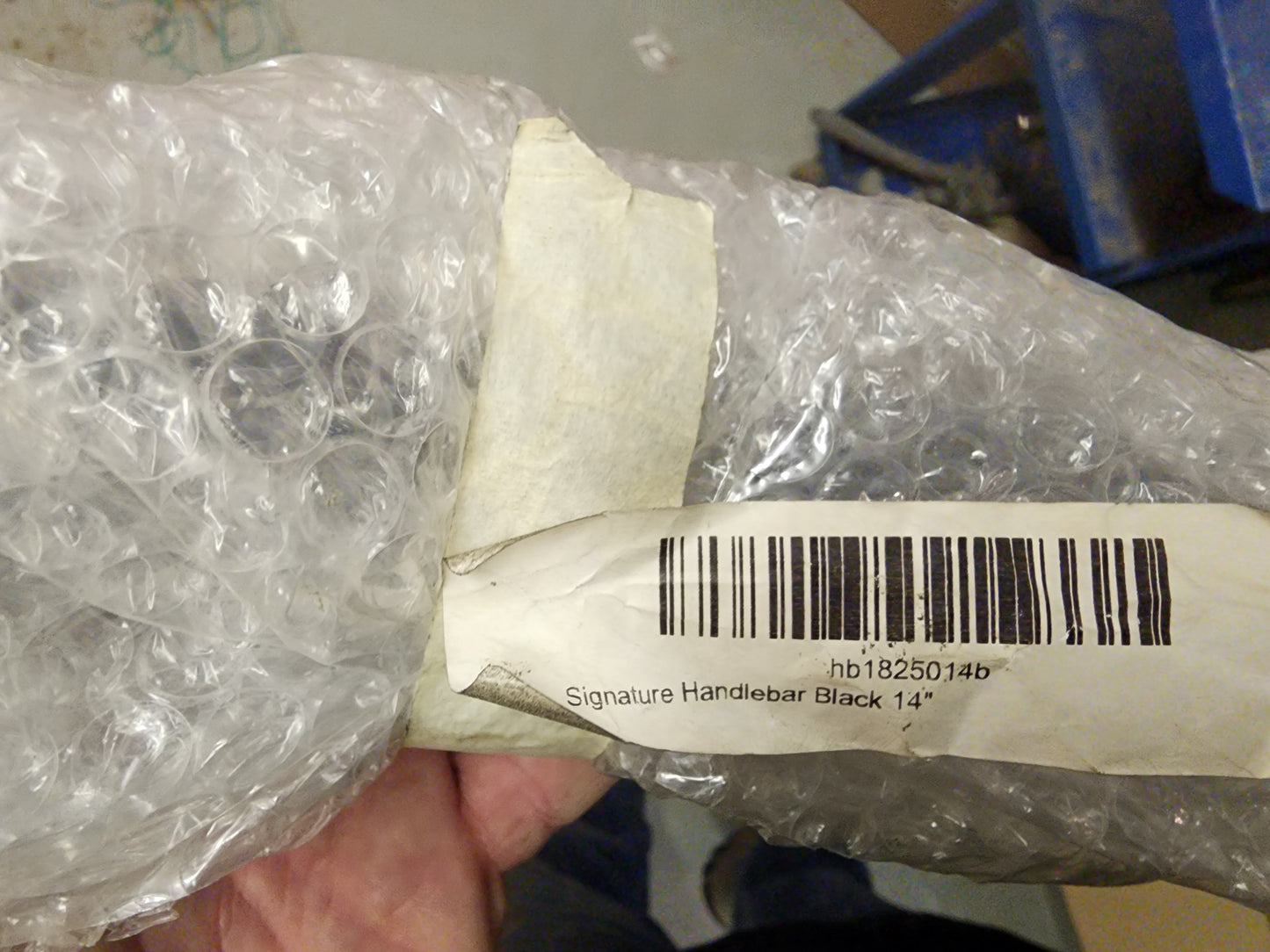 Factory 47 Gloss Black 1 1/2 in. Signature 14 in. Rise Handlebar